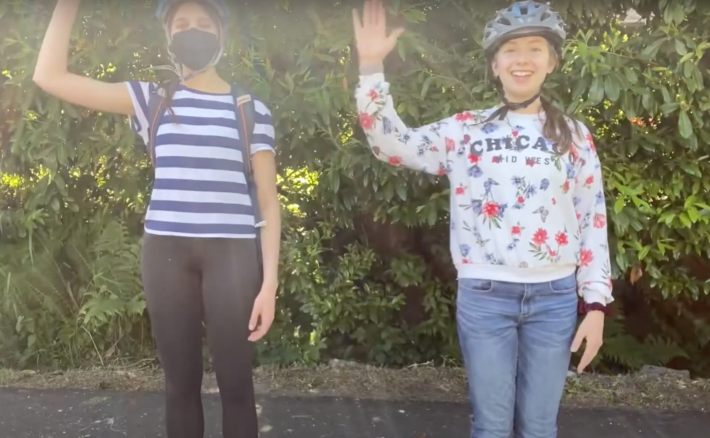 Martina Revello with her friend Adele during her video contest of BikeReels